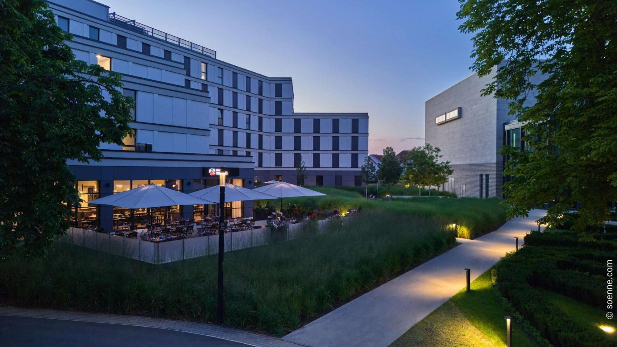 Dorint Parkhotel Frankfurt / Bad Vilbel Exteriör bild